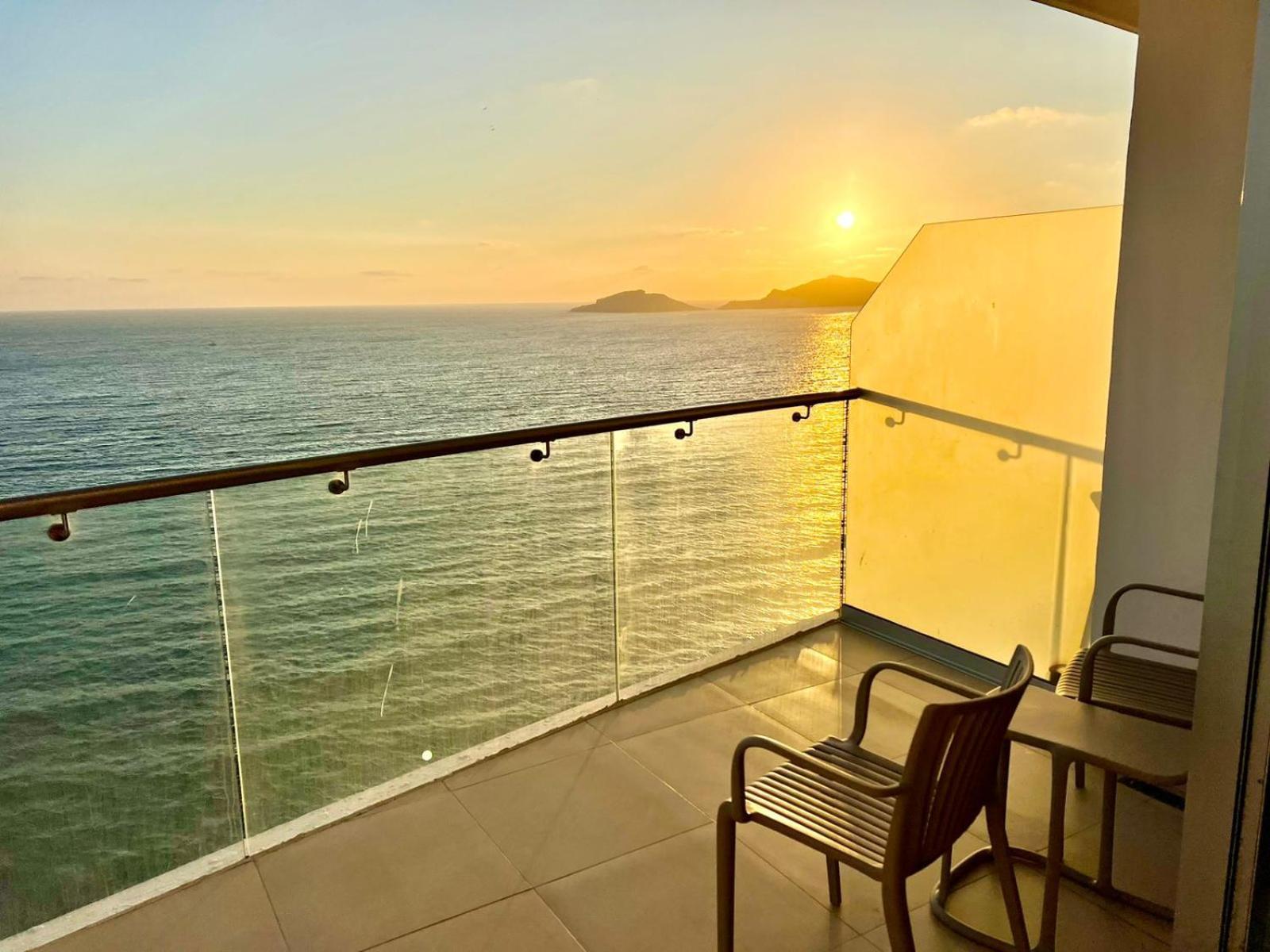 Sunset View Malecon 1404 Vista Panoramica Al Mar Apartment Mazatlan Exterior photo